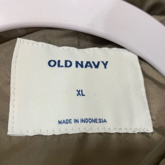 Old Navy Men’s Performance Puffer Jacket Size XL - Picture 3 of 5